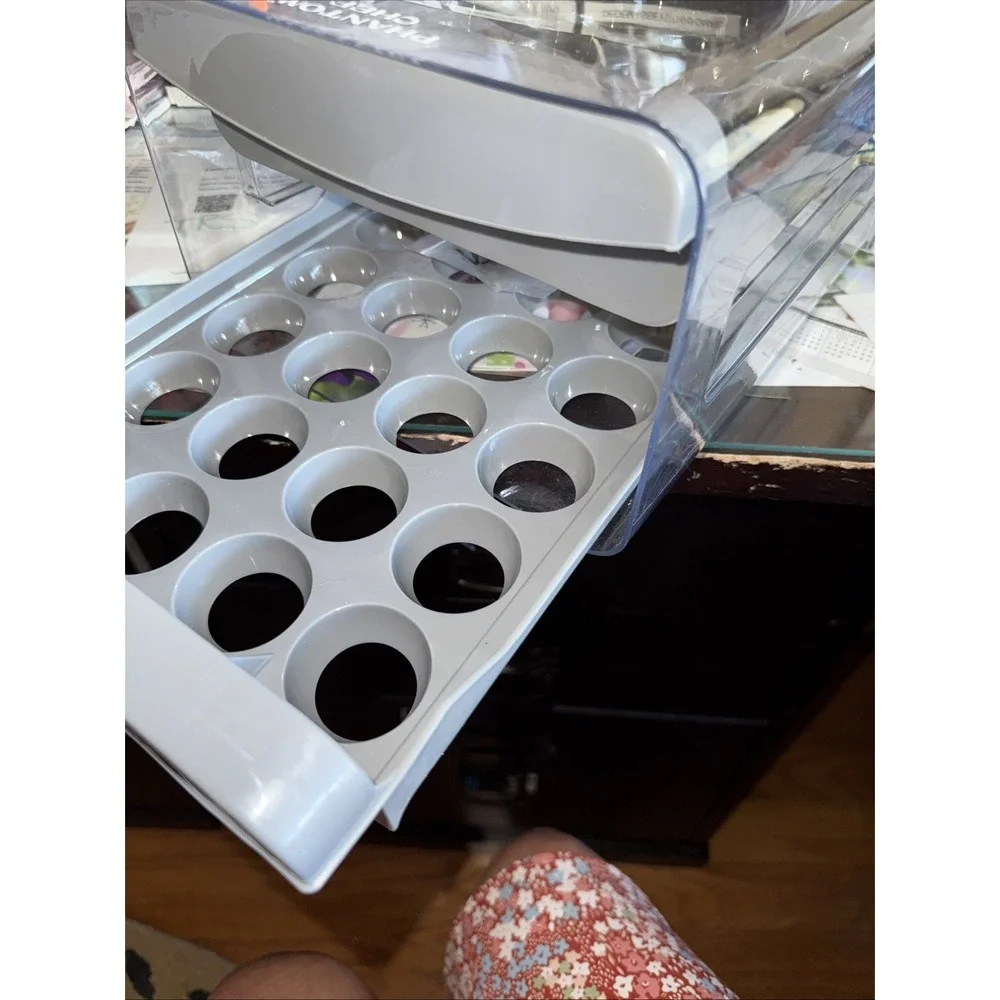 Phantom‎ Chef Double Layer 40 Count Gray  Egg Holder Container